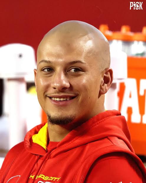 Survival report to Patrick mahomes struggle with cancer: he reveals the emotional reasons behind his decision to cut off his mohawk hairstyle and... Read more