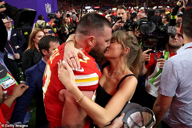 Happy moments: Travis Kelce and Taylor Swift Tie the Knot in Star-Studded Ceremony..