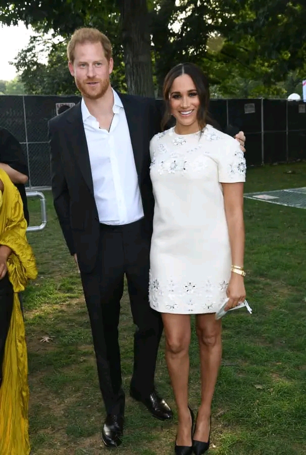 SECRET MEETING: Prince Harry and Meghan Visit Queen & Charles in ‘Olive Branch’ Talks After Skipping Prince Philip’s Memorial